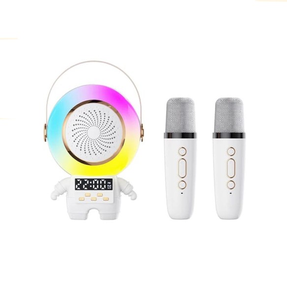 Alto-falante astronauta com microfone