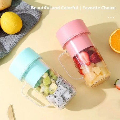 Liquidificador com canudo